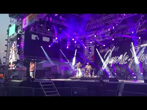 Jamie Fine - If Anything’s Left (live au Festival Fierté Montréal)