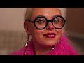 Rôle Huguette dans "Une soirée disco pour tout salir. Ajax pour tout nettoyer. Rien de tel !"
