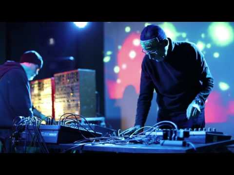 The Analog Session - N5 From Outer Space (Live at Combo) 1st take