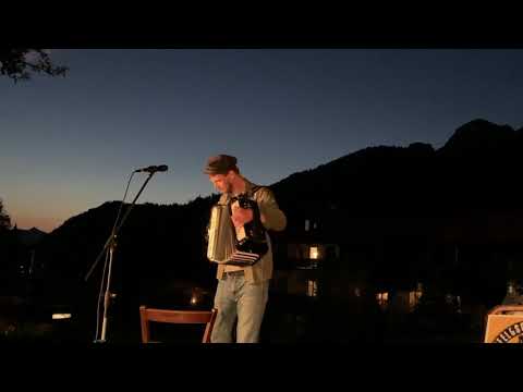 Wäsche - Maxi Pongratz