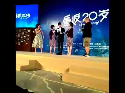 Fancam | 141102 Luhan - Talking - 'Back to 20' @ Press Con