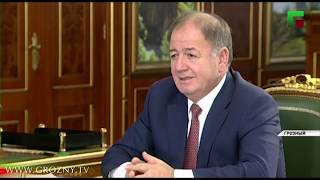 Рамзан Кадыров провел рабочую встречу с министром автомобильных дорог ЧР