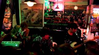 The Kooks - Down to the Market (live at the cow pub | London)