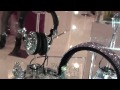 Swarovski DJ Headphones — vibratia cristalelor Swarovski DJ Headphones — vibratia cristalelor