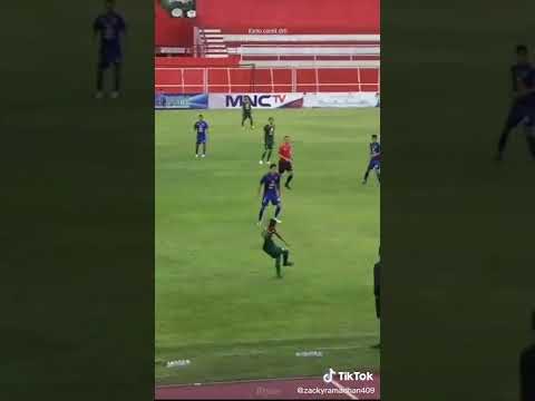 tiki taka dulu itu sekarang beda #persebaya #shorts #bonek #liga1