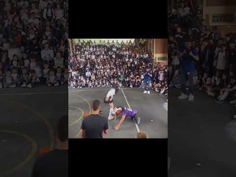 Bro used his third leg 😭💀