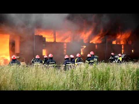 Đurđenovac – Strašan požar guta tvornicu u nekadašnjem postrojenju DIK Đurđenovac