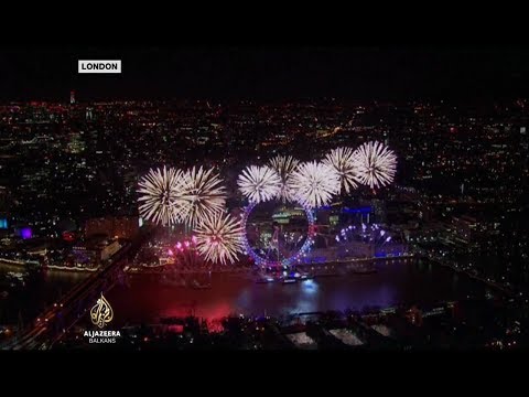 Spektakularnim vatrometima svijet ušao u 2018. godinu