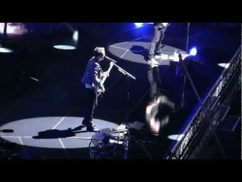 Muse - Knights of Cydonia HD (Live in Paris Bercy 18.10.2012)