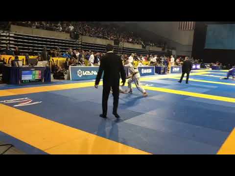 Andre Motta x Baret Yoshida - IBJJF Pan 19