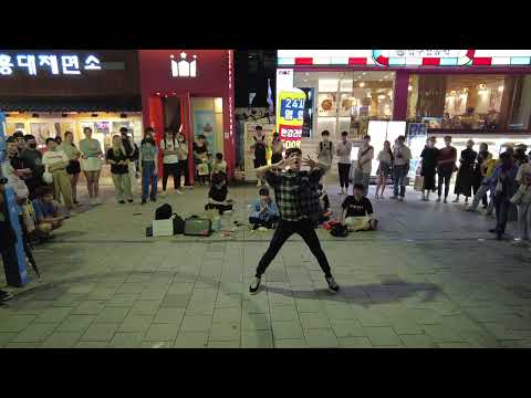 pList#2 20220807 Sun. HyoJin#김효진&ShinHwa#강신화&ChanWook#이찬욱 전체#공연이어보기 《2》 Hongdae Busking 홍대버스킹