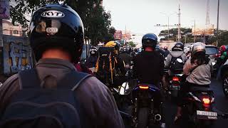 Download lagu Cinematic Macett.. | lampu merah | bandung @Cicinematican mp3