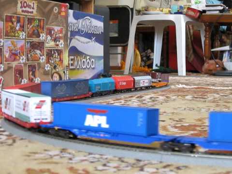 Roco Dispolok Siemens ER20 (Eurorunner) and a long freight model train on Geoline tracks