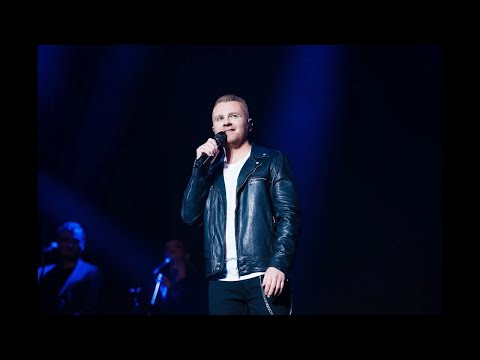 Роман Скорпіон — З мільйонів одна