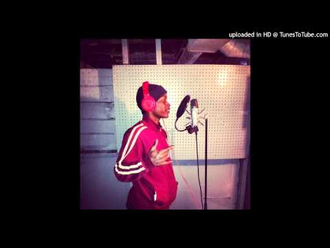 STAIN (@6775STAIN) x @RICO_RECKLEZZ x @6775LOCO3BANDZ - Keep It In The Streets