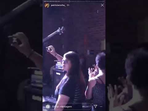 Patrícia Rocha se diverte na noite com Bruno Sakaue