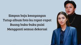 Download lagu Rizky Febian Ft. Mikha Tambayong - Berpisah Itu Mudah || Makan di resto terenak mp3