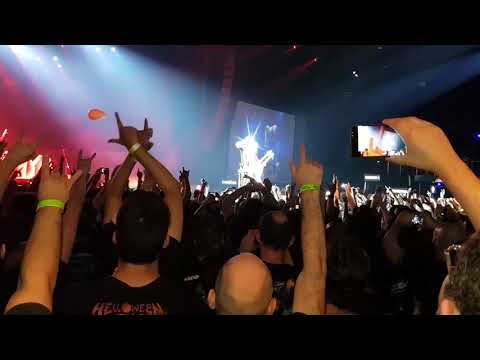 Helloween - Starlight/Ride the Sky/Judas/Heavy Metal (is the Law) live in São Paulo-Pumpkins United