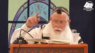 בדיקת התפילין | הרב אליקים לבנון | הלכות תפילין | 63 (ישיבת ברכת יוסף - אלון מורה) - התמונה מוצגת ישירות מתוך אתר האינטרנט יוטיוב. זכויות היוצרים בתמונה שייכות ליוצרה. קישור קרדיט למקור התוכן נמצא בתוך דף הסרטון