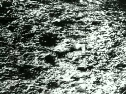 Luna 9 landt op de maan (1966)