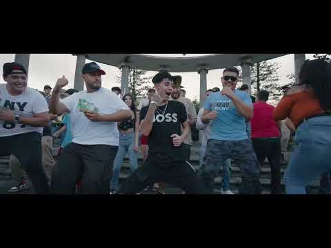 La Cumbia del Muñeco - Banda La Jefa ft. El muñeco de sepillin ft. Los Compas de las Haciendas