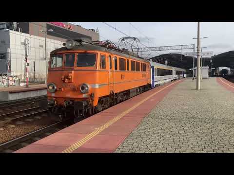 Odjazd EP08-001 z Katowic z ic Piast