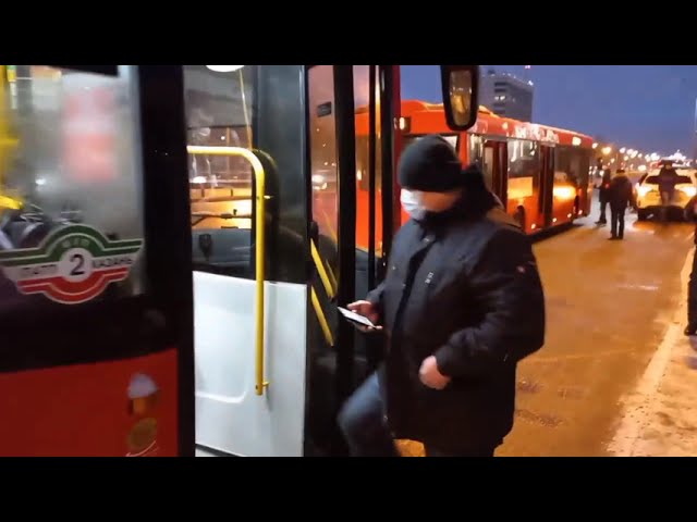 В общественном транспорте Казани начали проверку qr-кодов о вакцинации от covid-19