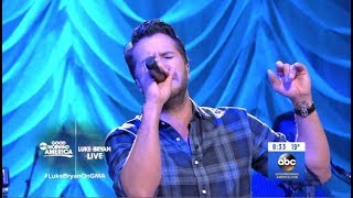 Luke Bryan - Light It Up - GMA Live