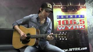 Mo Pitney Sings &#39;Clean Up on Aisle Five&#39; for WYRK in Buffalo