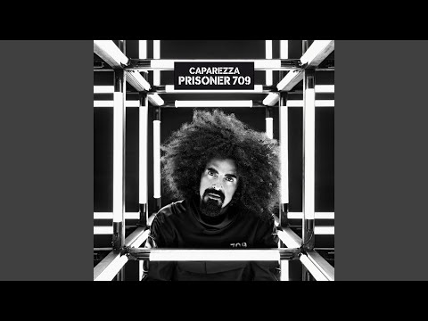 Videoclip de L'Uomo Che Premette — Caparezza