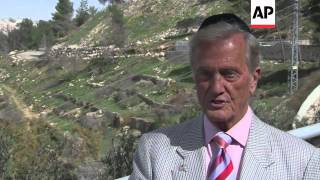 Pat Boone hands over the lyrics for his song 'Exodus' during trip to Israel
