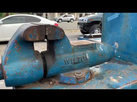 1989 Ford F350 (CC-1621713) for sale in Monterey, California