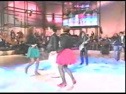 Izel - Can - Reyhan - Iki Dakika (1991)