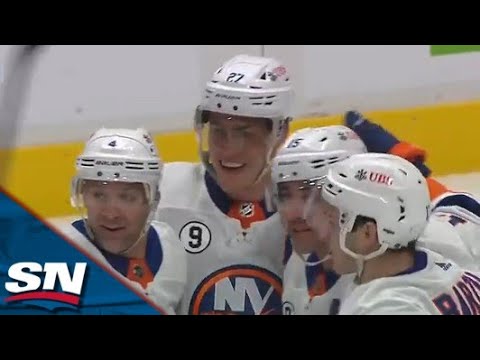 Islanders Stun Canucks By Scoring Three Goals In 31 Seconds
