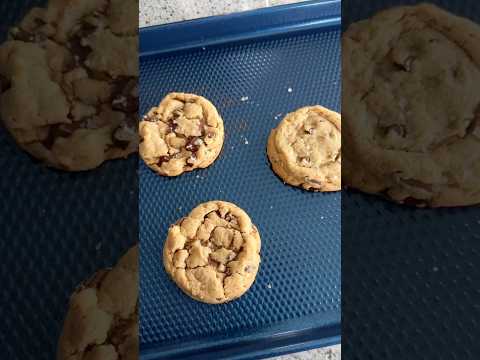 New Chocolate Chip Recipe! #shortsvideo #baking #cookies #chocolatechipcookies #cookie #recipe #food