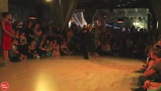 el lloron! Roberto Reis con Natalia Lavandeira!