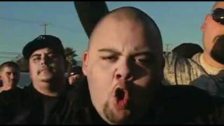 Nuckle Headz   MOST WANTED FAMILIA