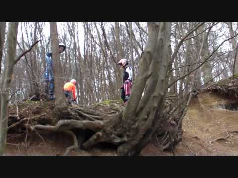 VIDEO TRIAL MOTO TEAMZONE.FR TRIAL DELAIR /PARIS ACT 1 2009 MAXIME BELGIQUE ET JEJE