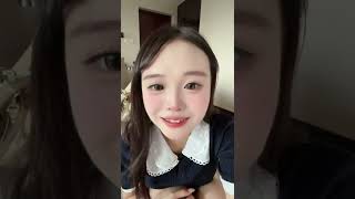 Live Yī zhǐ yú ya uili 25.08.2026 18:01 She's so sweet! Don't you want to see her