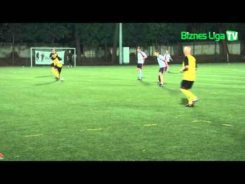 26.08.2013 Biznes Liga  - III Liga Grupa B -  iCar II  -  Lanster