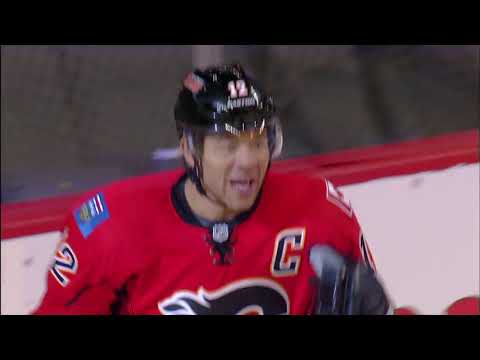 NHL 06.12.2011   Carolina -  Calgary