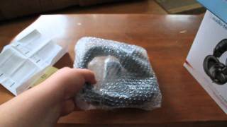 Video thumbnail for Audio Technica M40fs - Unboxing Video! by TeemingTubbyEmu