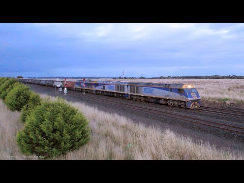 9761V SSR Grain Train With EL60 EL64 & EL56 At Gheringhap (20/5/2023) - PoathTV Australian Railways