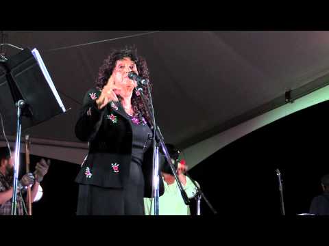 Maria Muldaur & Her Garden of Joy Jug Band (Part 1 of 2) 9/20/14 Louisville, KY