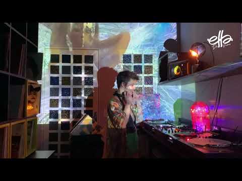 Ella De Vuono + Silvia Campi - Nuff To Party