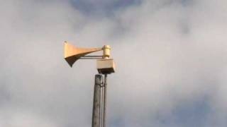 preview picture of video 'Grosse Pointe Woods, MI 4/5 Port Thunderbolt 1000T Tornado Siren Test October 4th, 2008'