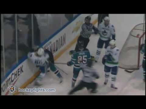 Kevin Henderson vs Sawyer Hannay Sep 13, 2010