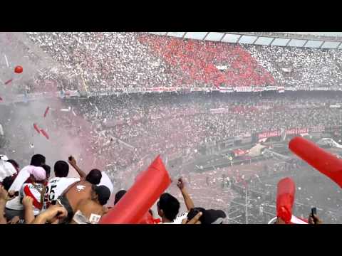 "Recibimiento de River vs boca 2012" Barra: Los Borrachos del Tablón &bull; Club: River Plate