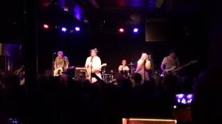 Voice of the beehive ‘I say nothing’ @ The Lexington 4/10/17