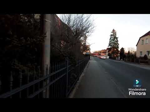 Bahnhof Lauta (Ni) (Teil37-39)- mit Re11 n. Hoyerswerda, GZ, Eci1200 in Sachsen am 28.12.24.